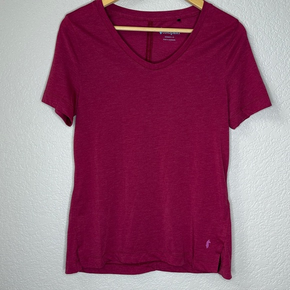 Cotopaxi Paseo Travel T shirt Raspberry Pink Red size XSmall - Picture 4 of 10